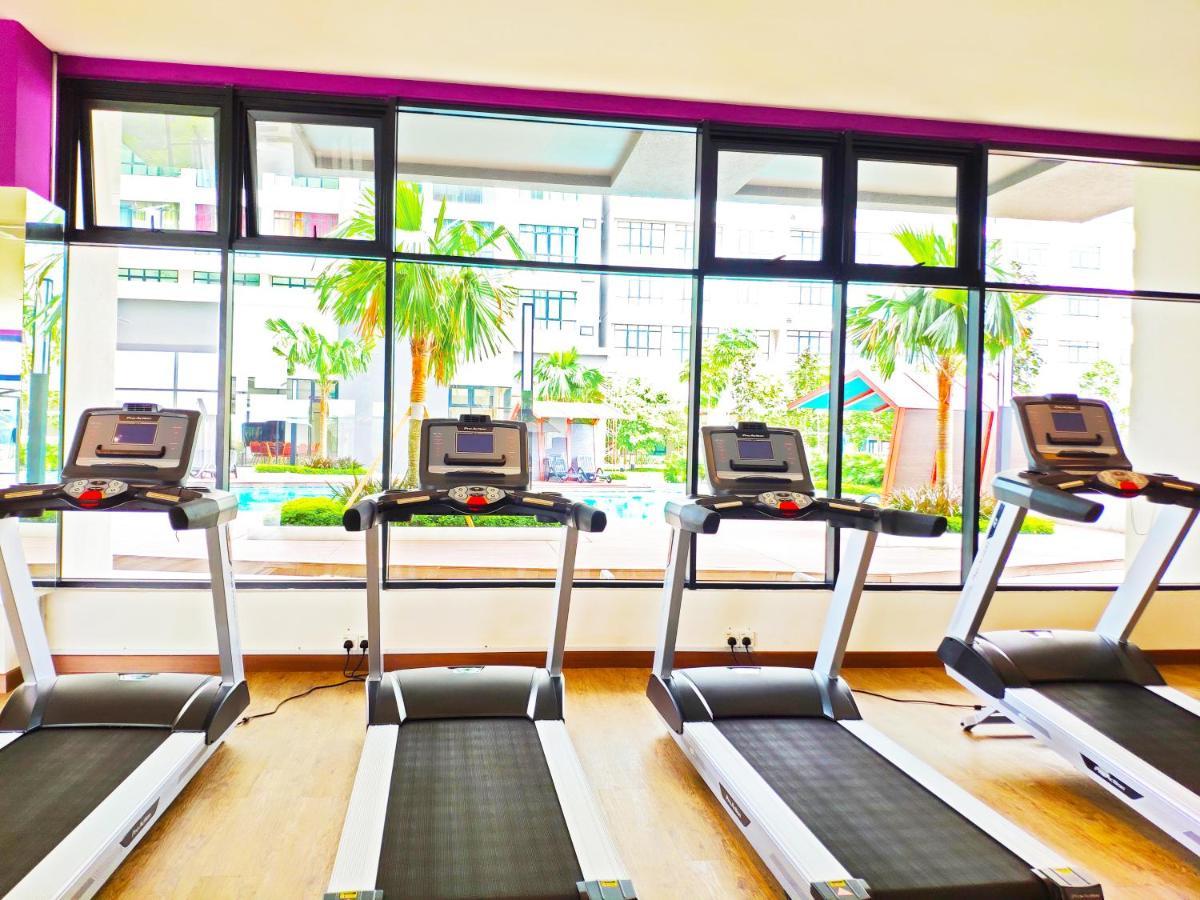Netflix# Conezion Ioi Resort City By Salaam Suites Putrajaya Luaran gambar