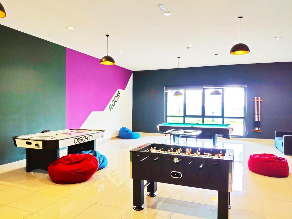 Netflix# Conezion Ioi Resort City By Salaam Suites Putrajaya Luaran gambar